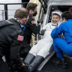 Alasan Astronot Setelah Pulang ke Bumi Kaku untuk Berjalan