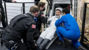 Alasan Astronot Setelah Pulang ke Bumi Kaku untuk Berjalan