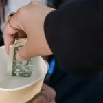 Keutamaan Sedekah Di Hari Jumat