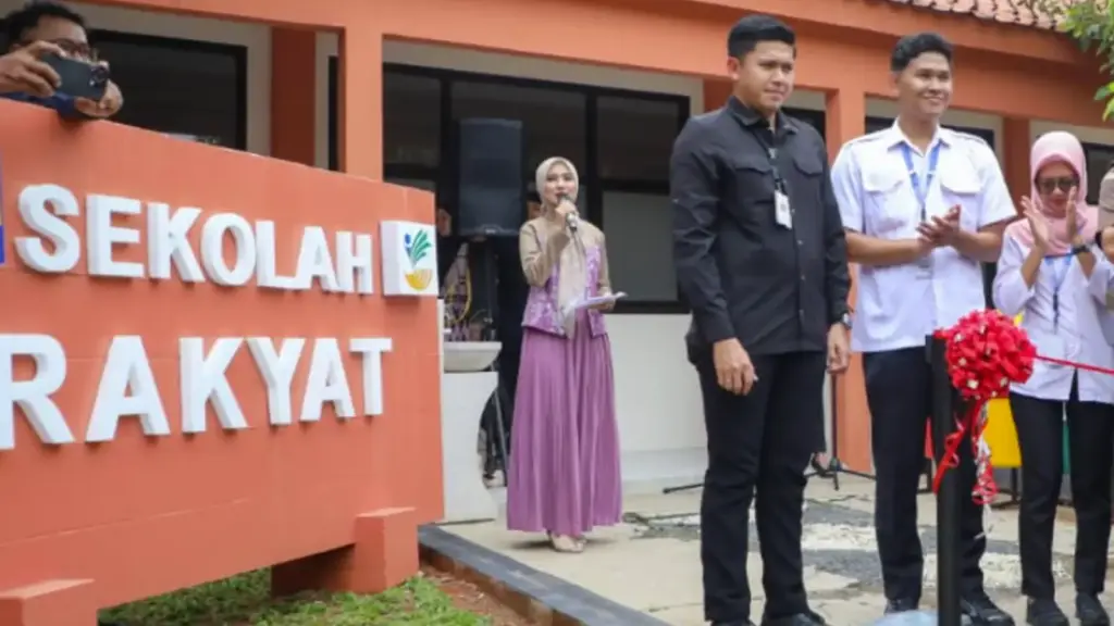 Sekolah Rakyat di Jawa Tengah